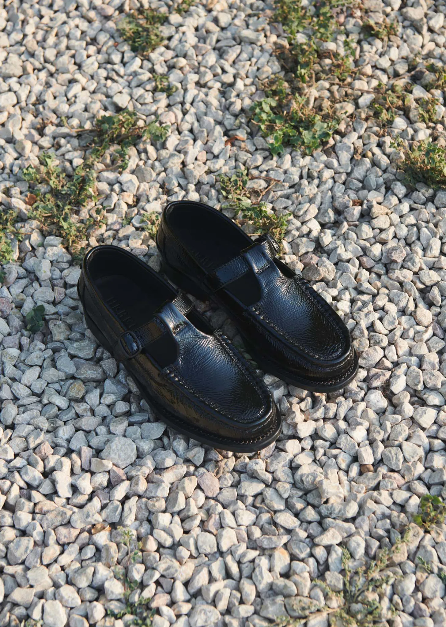 Alber Crinkled Glossy Loafer —  Black