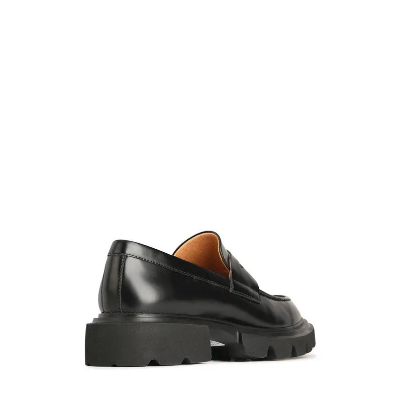 Eos Ade Black Loafer