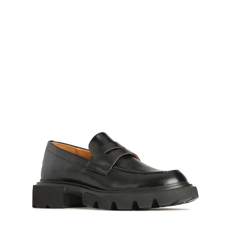 Eos Ade Black Loafer