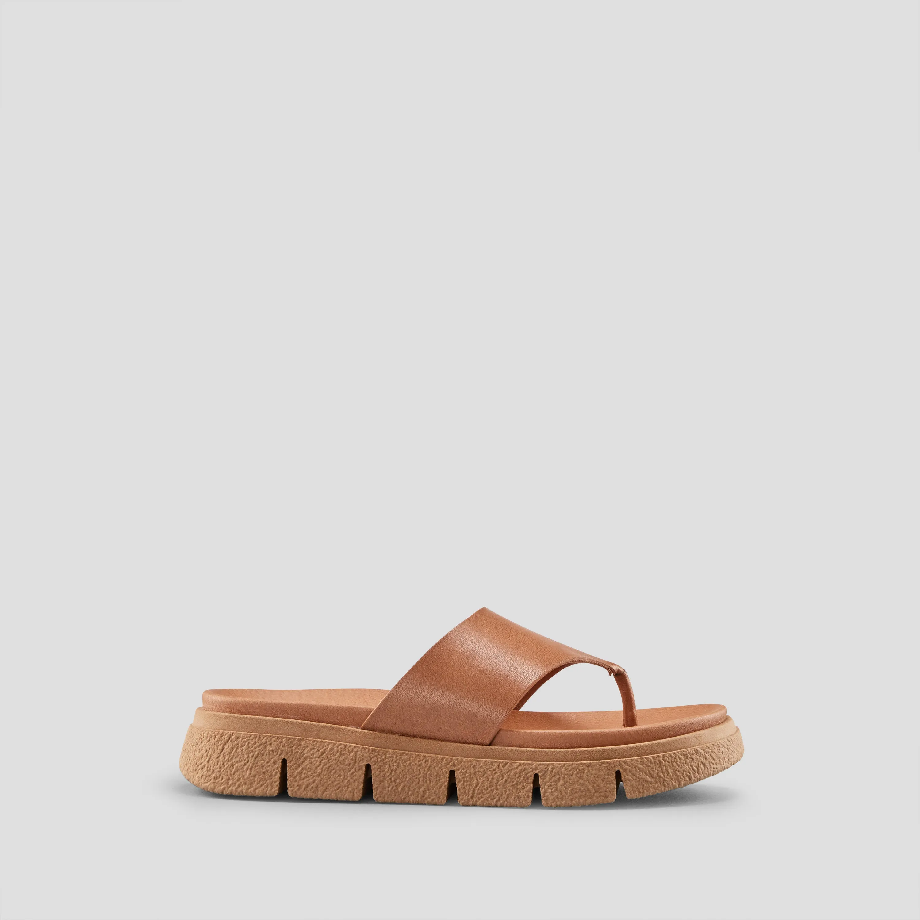 Ponyo Luxmotion Leather Thong Sandal