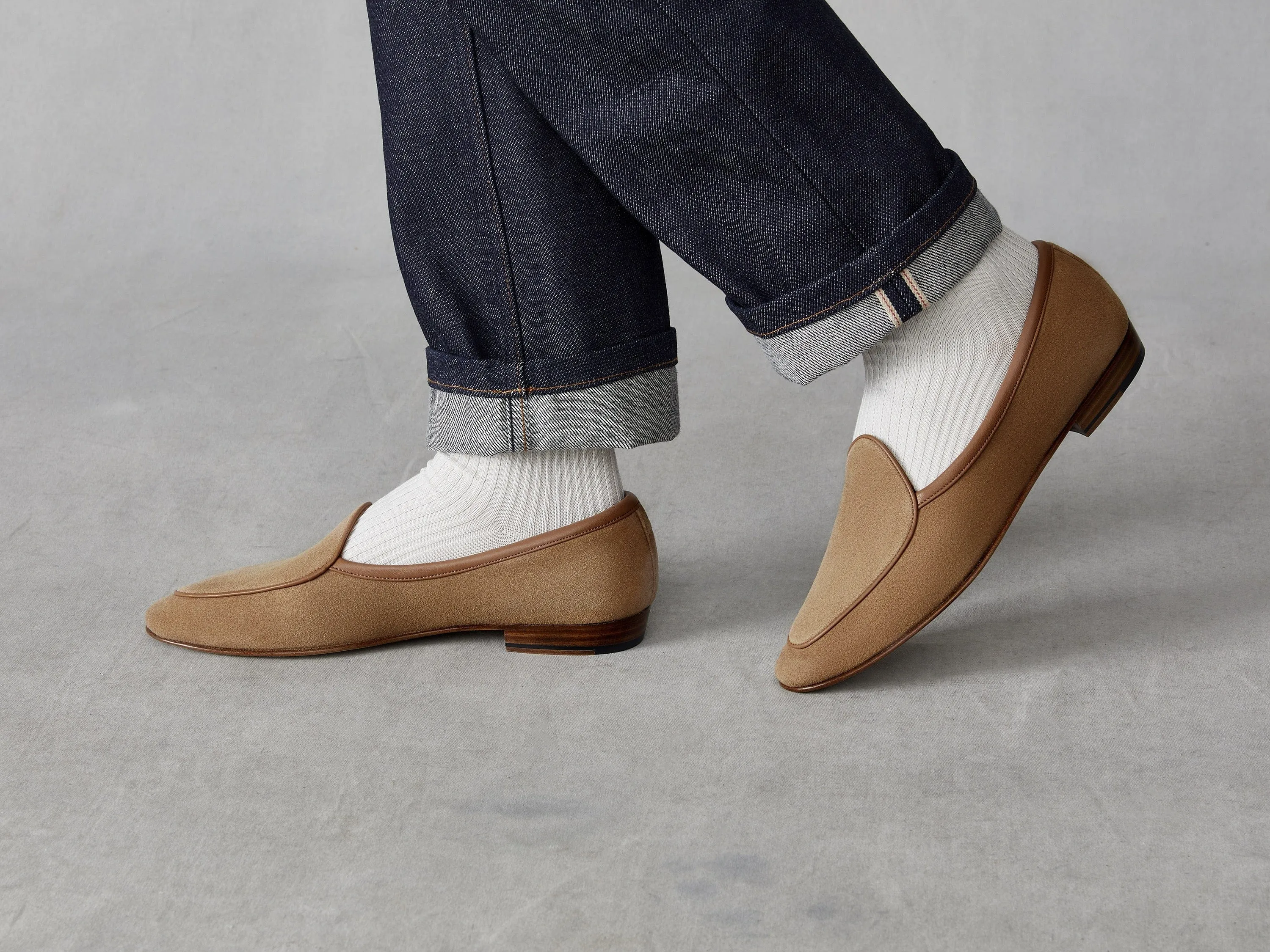 Sagan Classic Loafers in Alezan Asteria Suede