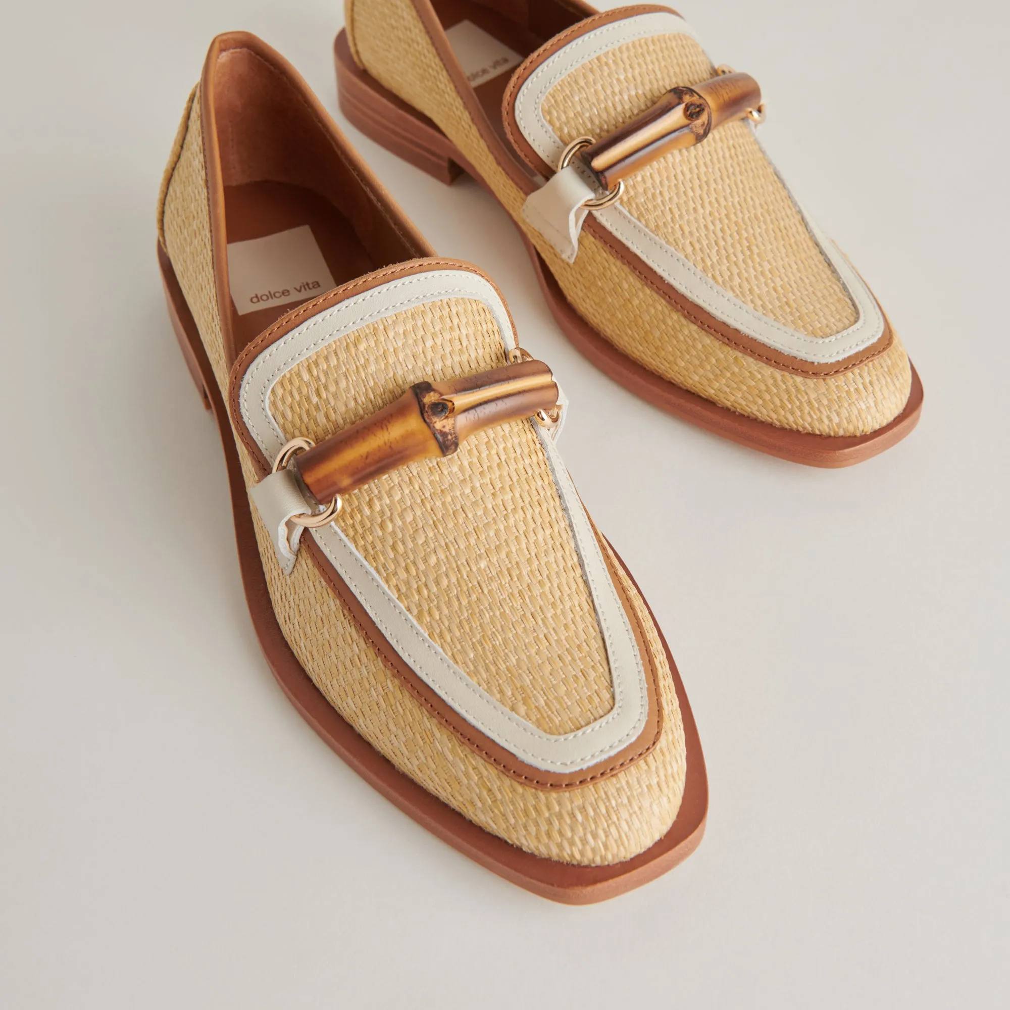 SARARA FLATS HONEY RAFFIA