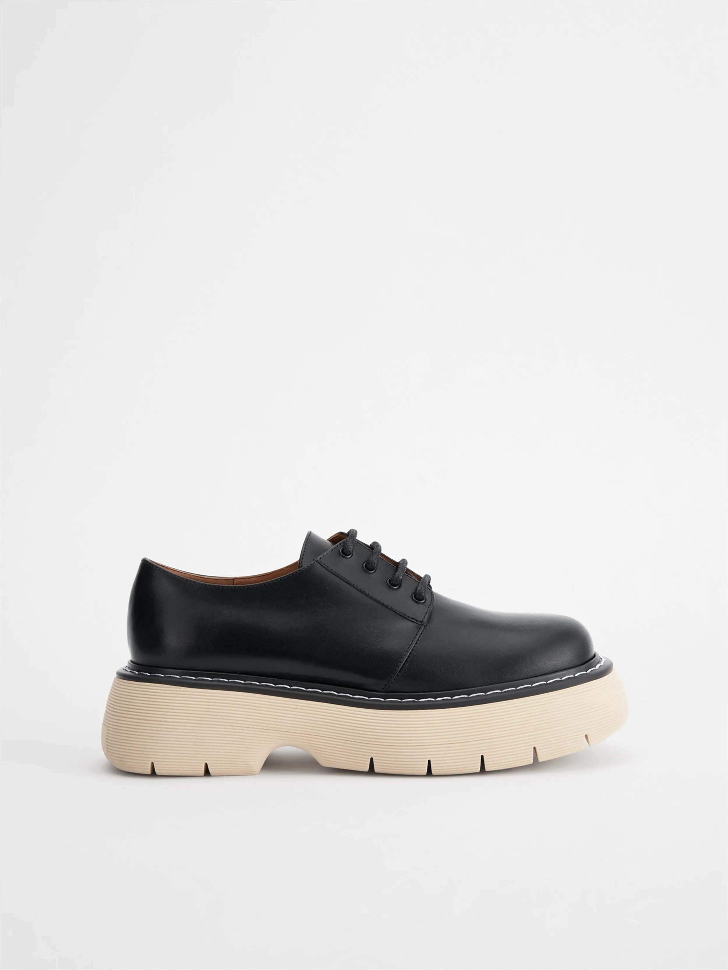 Sarezzo Black Chunky Loafers