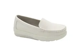 The Danielle Comfort Temple Shoes in White